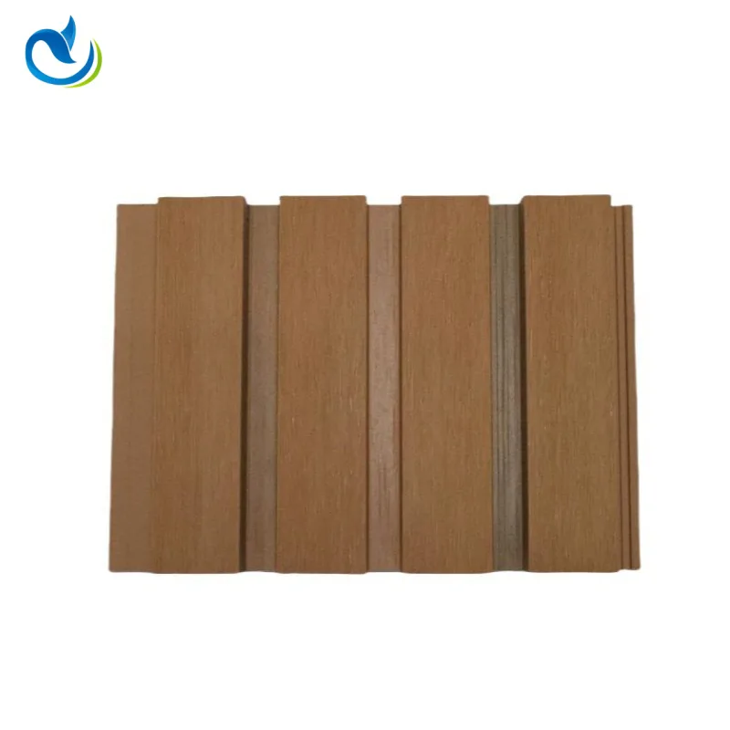 Braune PE-Wandpaneele für den Außenbereich