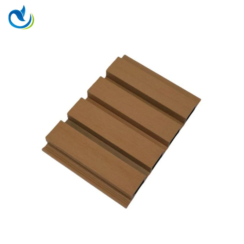 Wandverkleidung mit geriffelten Lamellen als Hintergrund aus PS-Platten